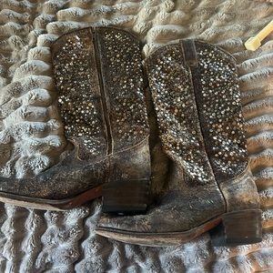 FRYE women’s size 5 (RESERVED FOR TRADE DO NOT PURCHASE)